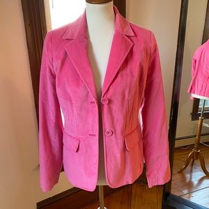Villager Liz Claiborne size 8 pink velvet blazer